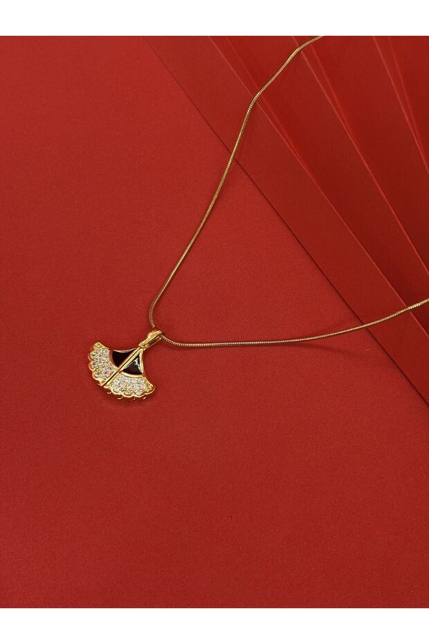 Fan Stone Necklace