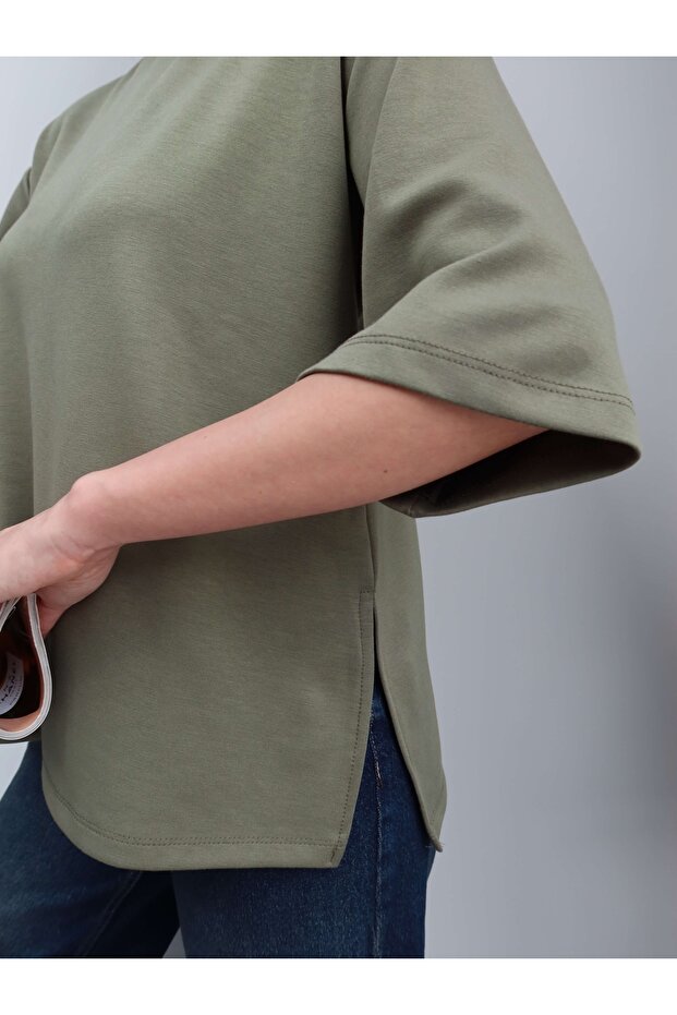 Yan Yırtmaçlı Tshirt - 3