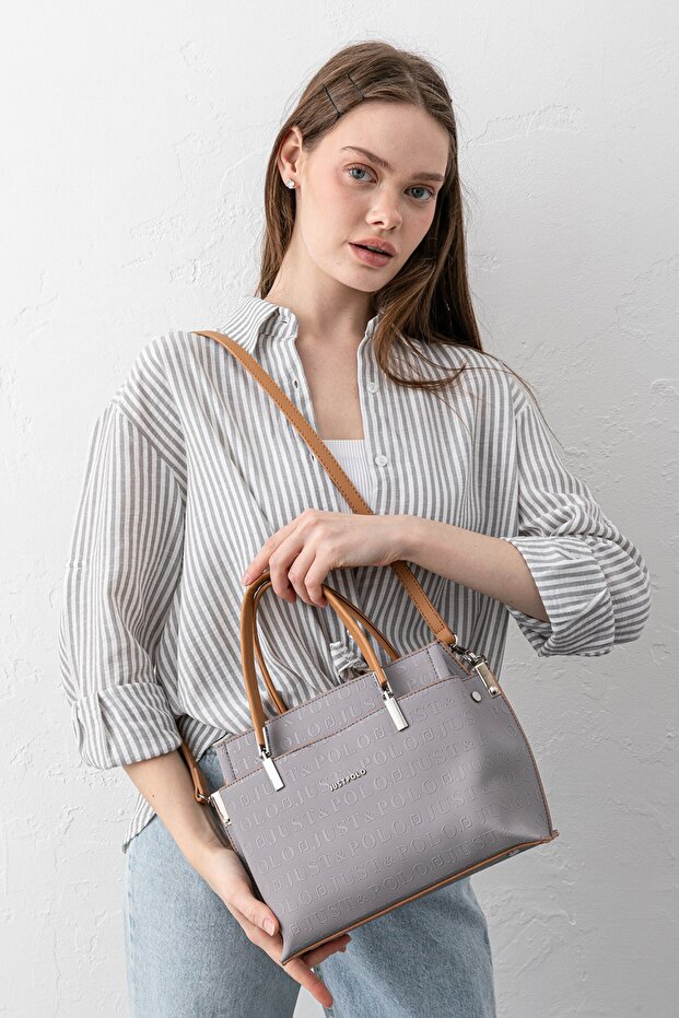 Pera Adjustable Strap Large Volume Women's Gray Hand and Shoulder Bag with Embossed Lettering Pbu5404