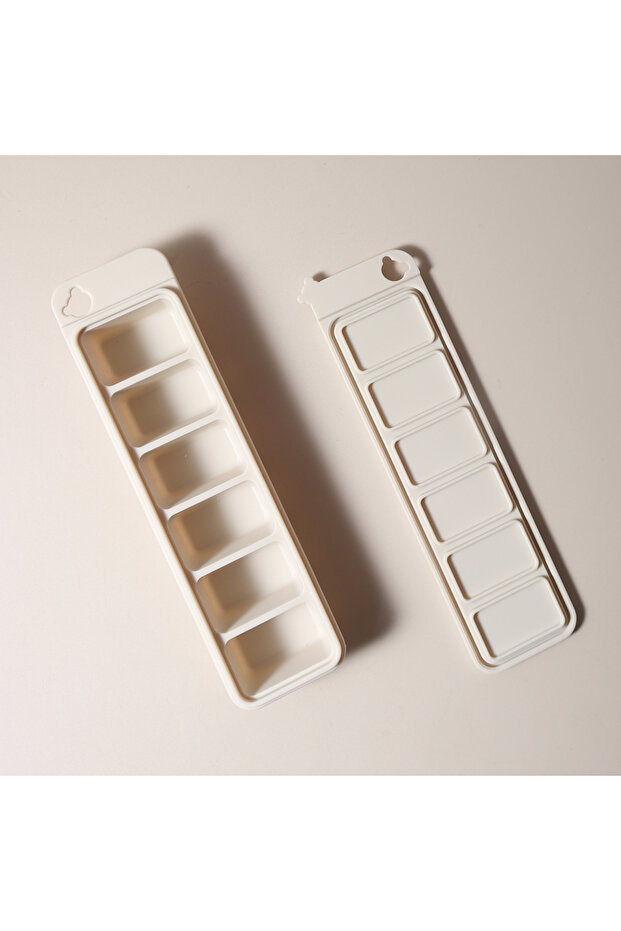 beige New baby Ice Cube Tray Silicone with Lids No water leakage Baby complementary food storage