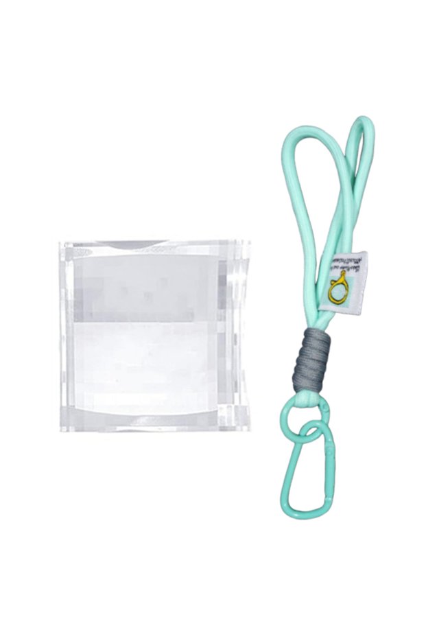 B Clear Crystals Glass Pixel-Mirror Keychain Pixel-ViewUnique collectible -themed keychain for Bac.