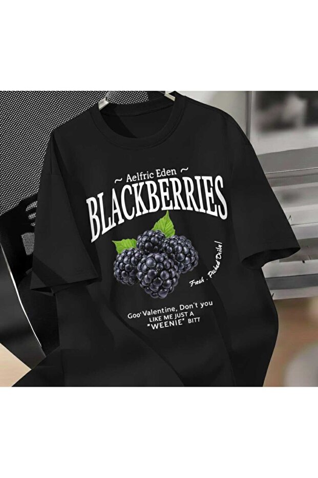 Unisex Men/Women Blackberries Custom Printed Oversize Cotton T-Shirt T-Shirt