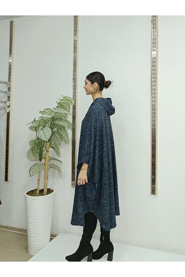 KAPÜŞONLU PANÇO - 7