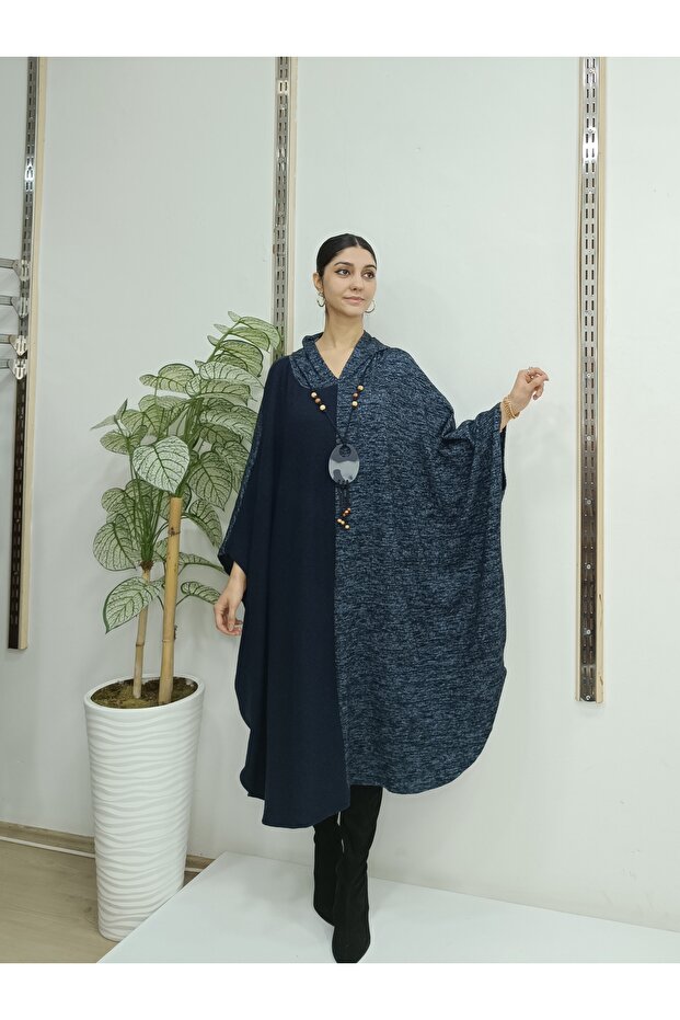 KAPÜŞONLU PANÇO - 1