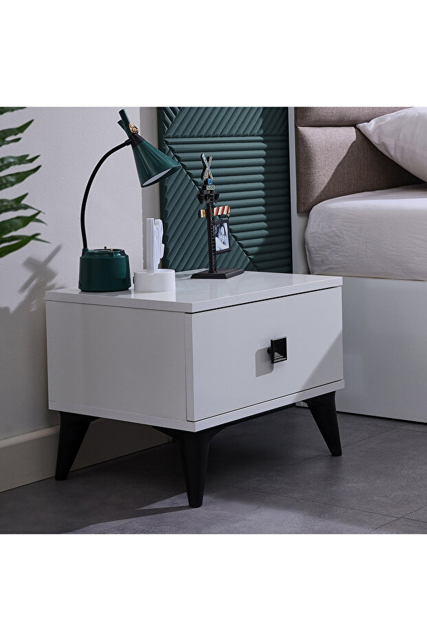 طاولة بجانب السرير على شكل نجمة مع درج - 1