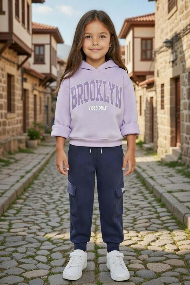 Girl's 3-Yarn Lilac Tracksuit with Brooklyn Text Print on the Chest and Kangaroo Pocket