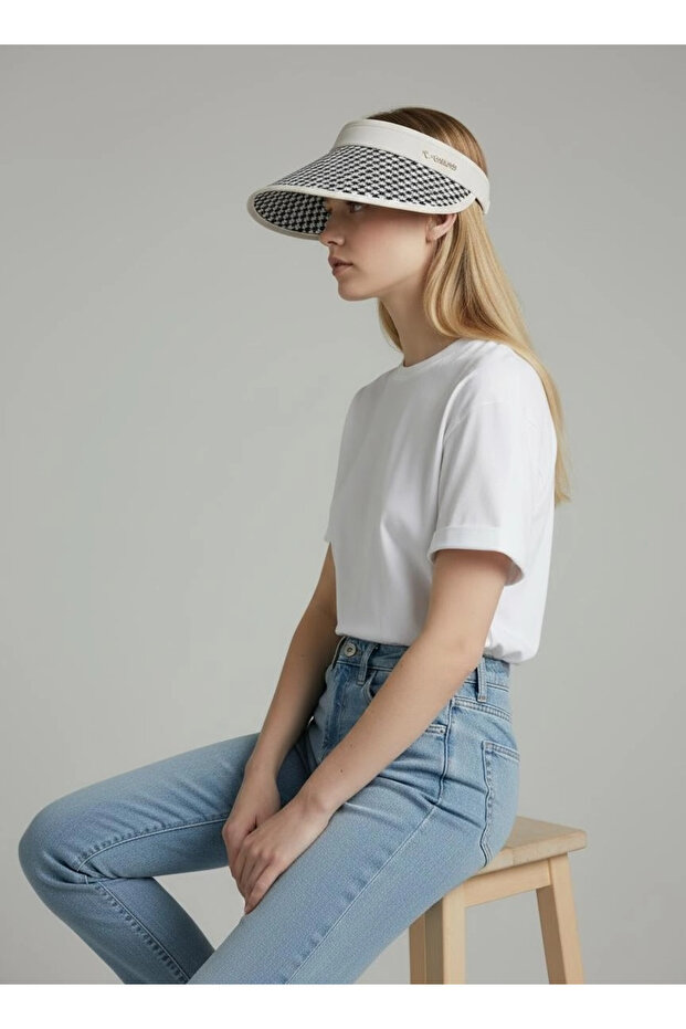 قبعة بيضاء بنمط دقيق منقوش على شكل ريش الغراب مع حاجب قابل للتعديل - 1