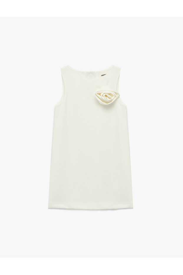 Girl'S White Floral Detail Dress