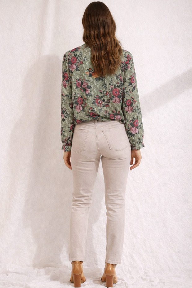 Çiçek Desenli Bluz - 4