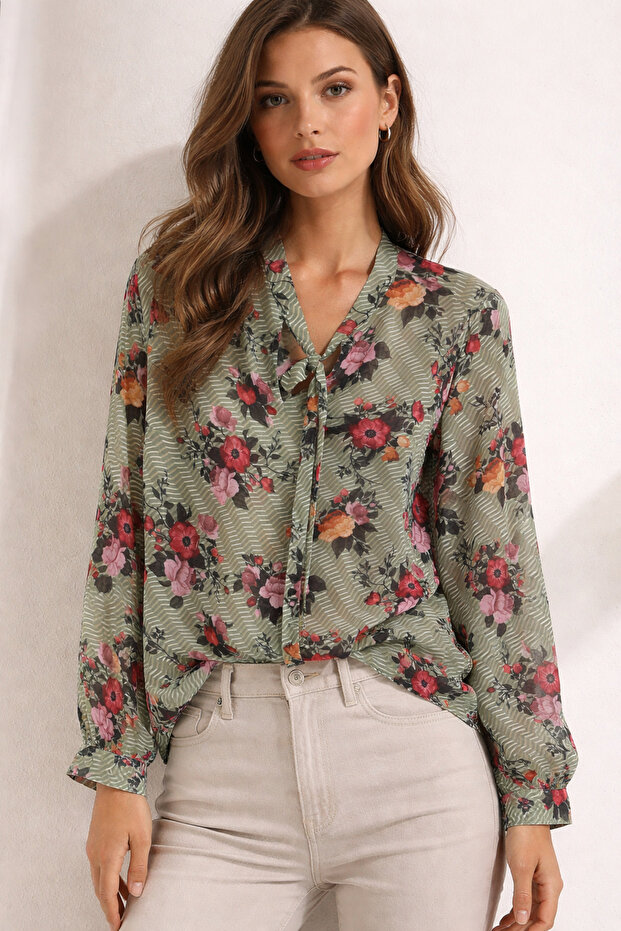 Çiçek Desenli Bluz - 1