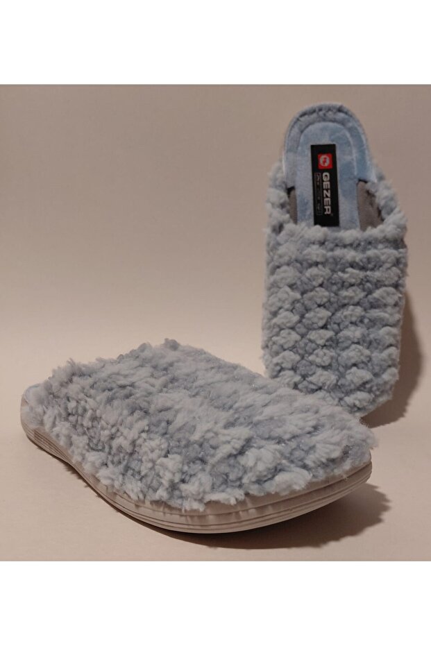 Plush Lightweight and Comfortable Winter Women's Home and Guest Slippers