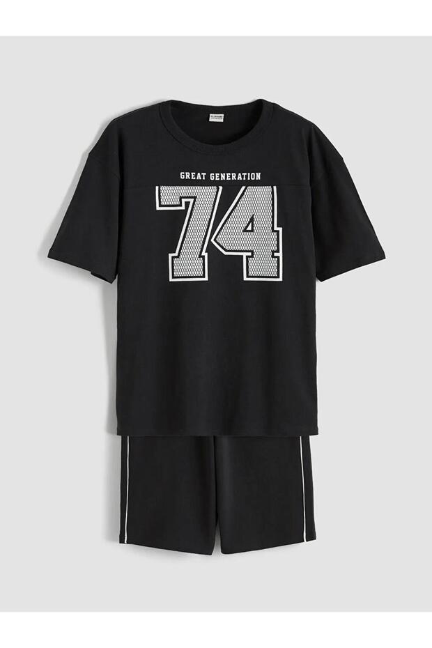 Crew Neck Printed Boys' T-Shirt and Shorts (S6)