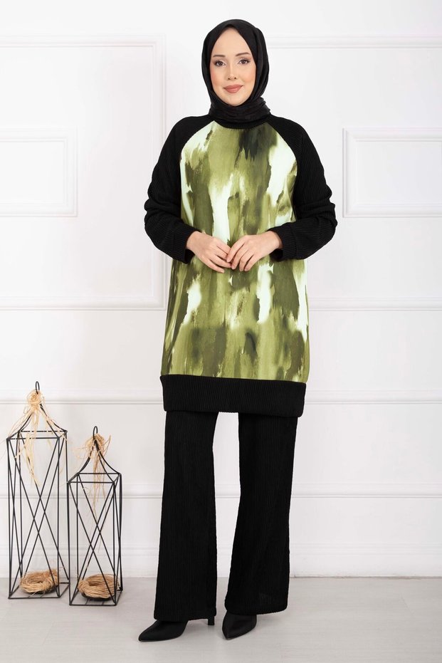 Batik Pattern Ribbed Hijab Double Set Oil Green