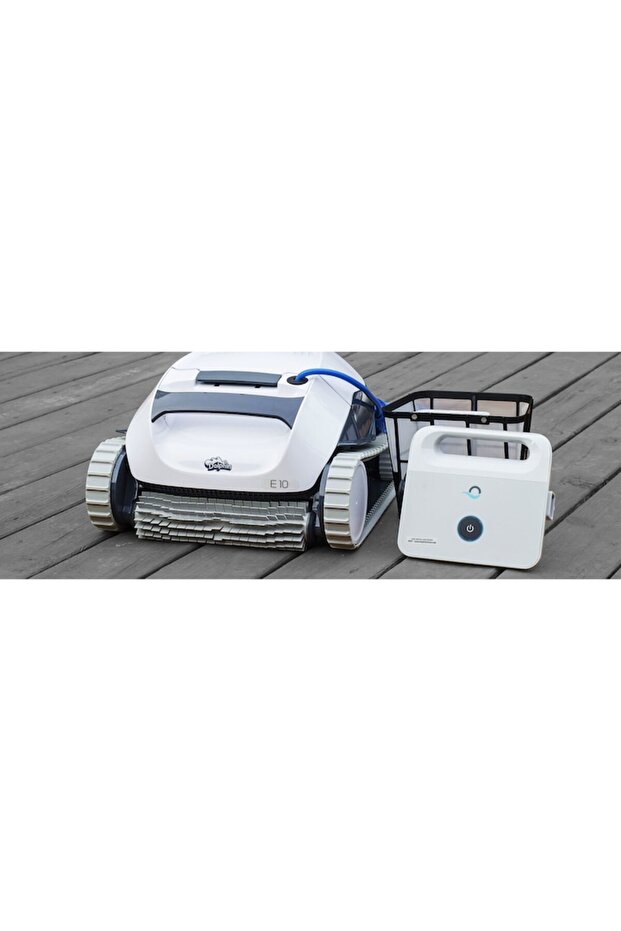 Dolphin E10 Pool Cleaning Robot - 2