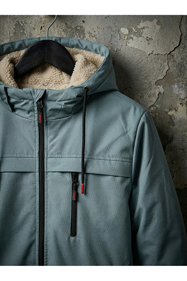 معطف شتوي من الفرو مقاوم للماء والرياح - 3