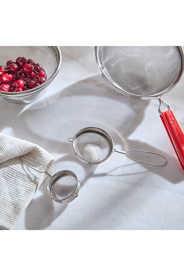 مصفاة شاي ستيلو كلاسيك - 9 سم - 8