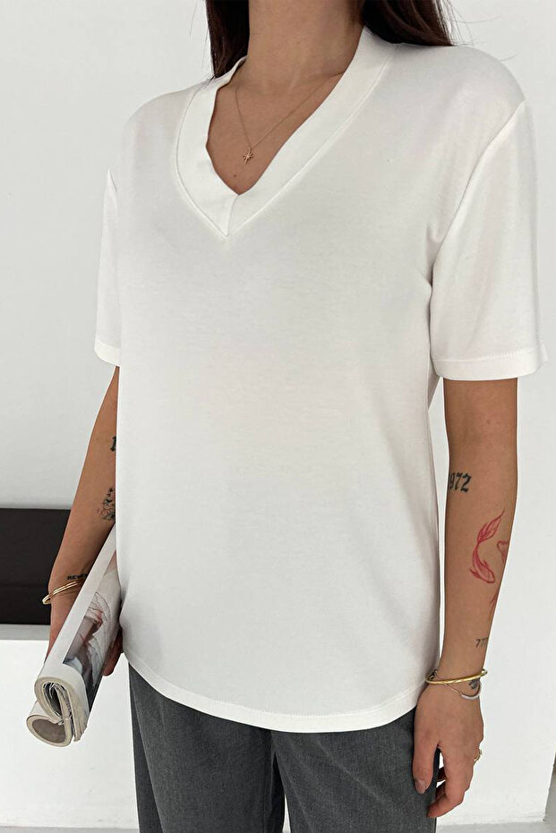 V Yaka Kısa Kollu Tişört – Basic - 3