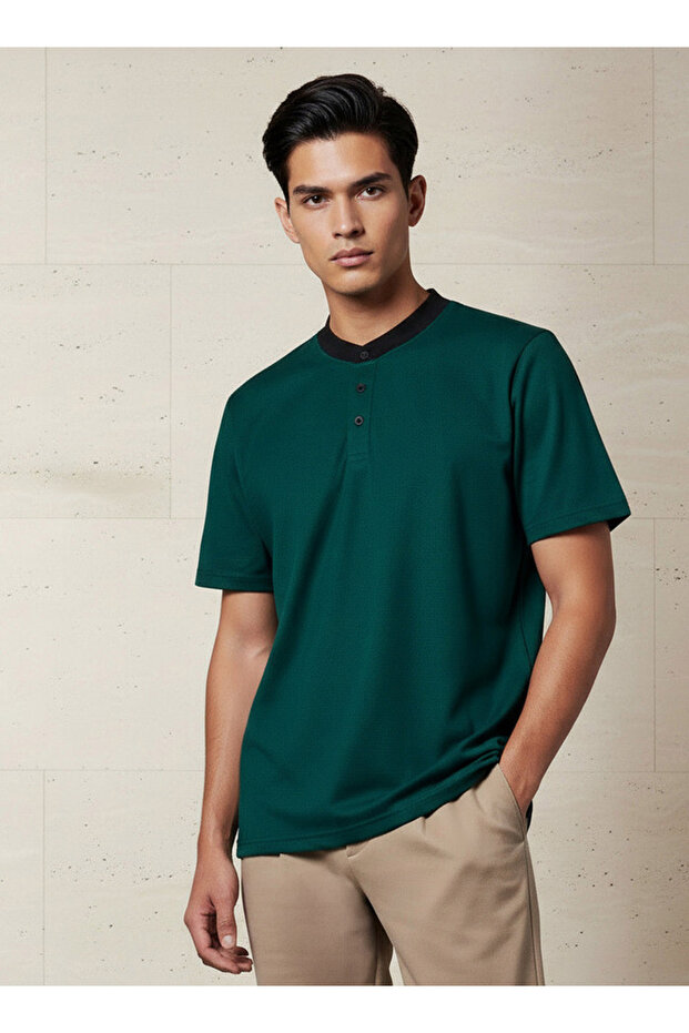Men Regular Fit Henley Neck Short Sleeves T-shirt