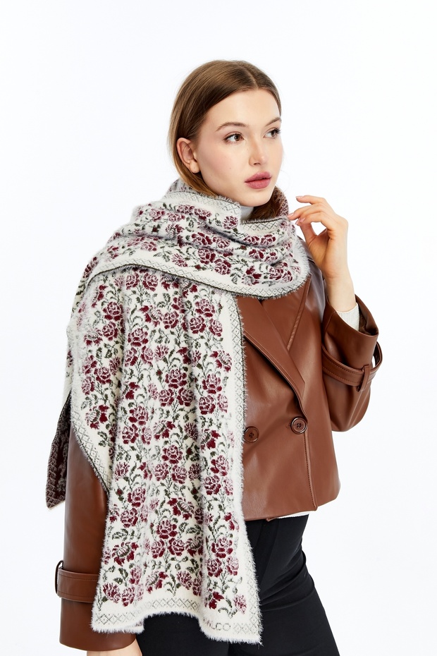 Special Beard Yarn Cashmere Textured Spring Model Knitwear Neck Scarf, Stone-Burgundy