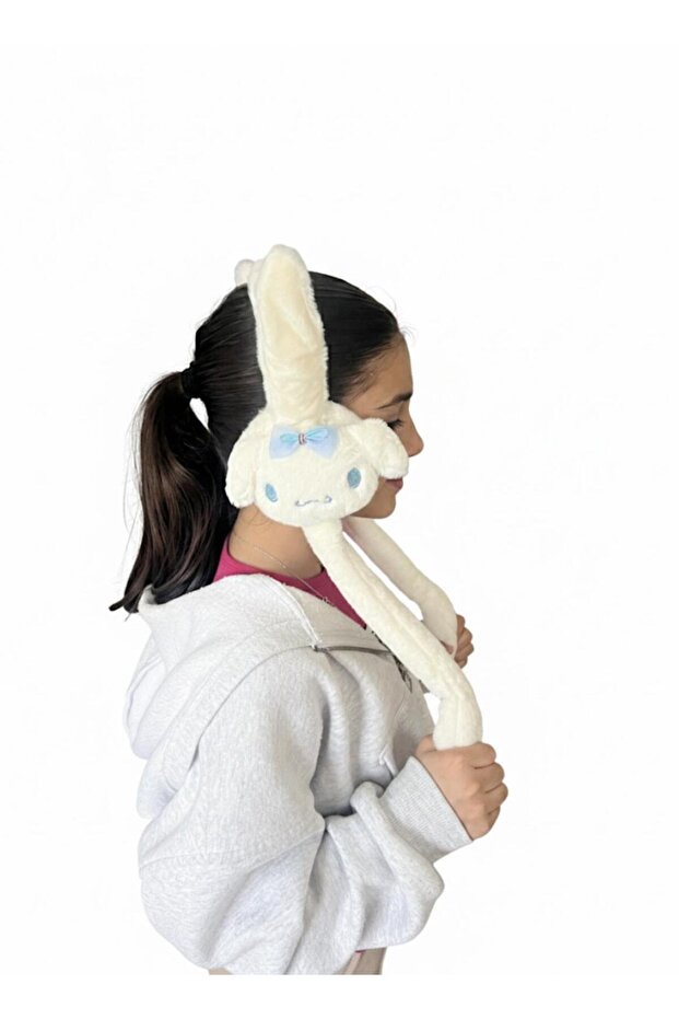 Girl's Hello Kitty - Cinnamol Character - Plush Headphones with Movement and Sound