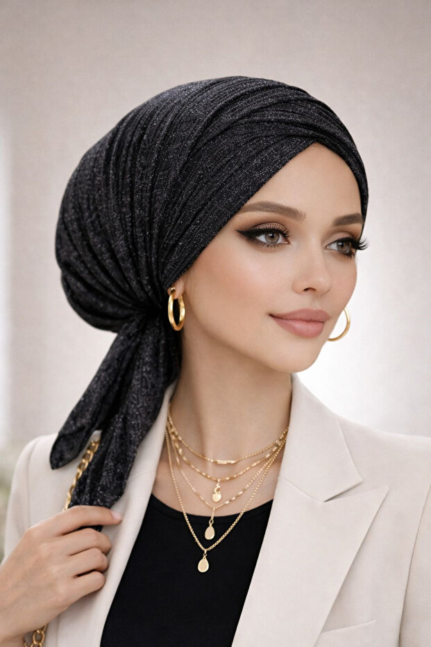 Siyah Gümüş Piliseli Çapraz Bone - 1