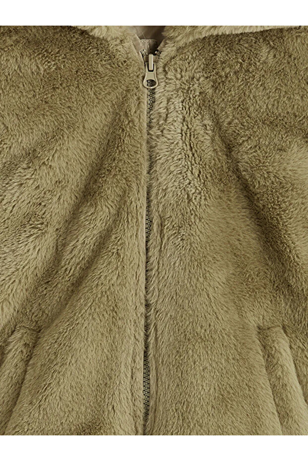 Green Hooded girl's plush coat
