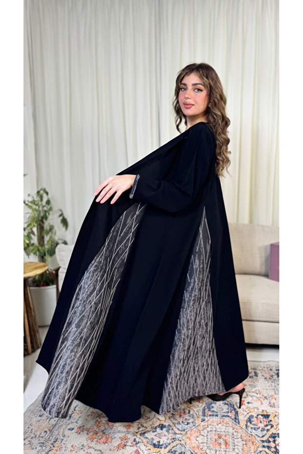 Abaya with a side cut - 4