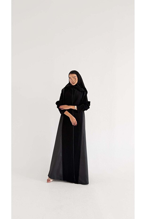 MWT1013 - Abaya with shiny fabric insert - 5