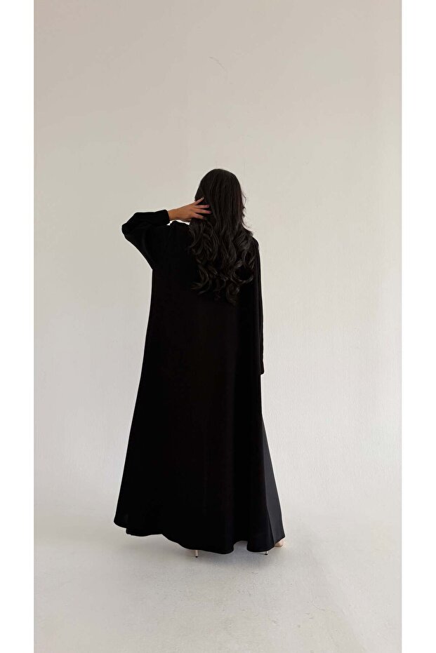 MWT1013 - Abaya with shiny fabric insert - 4