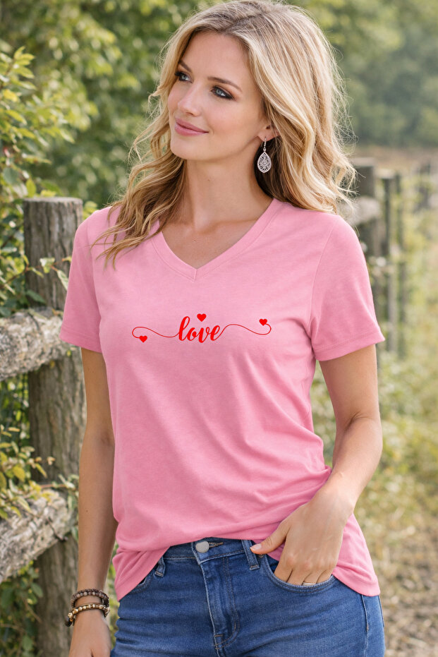 V-Neck Women's T-Shirt Comfortable Fit Lovee Printed T-Shirt