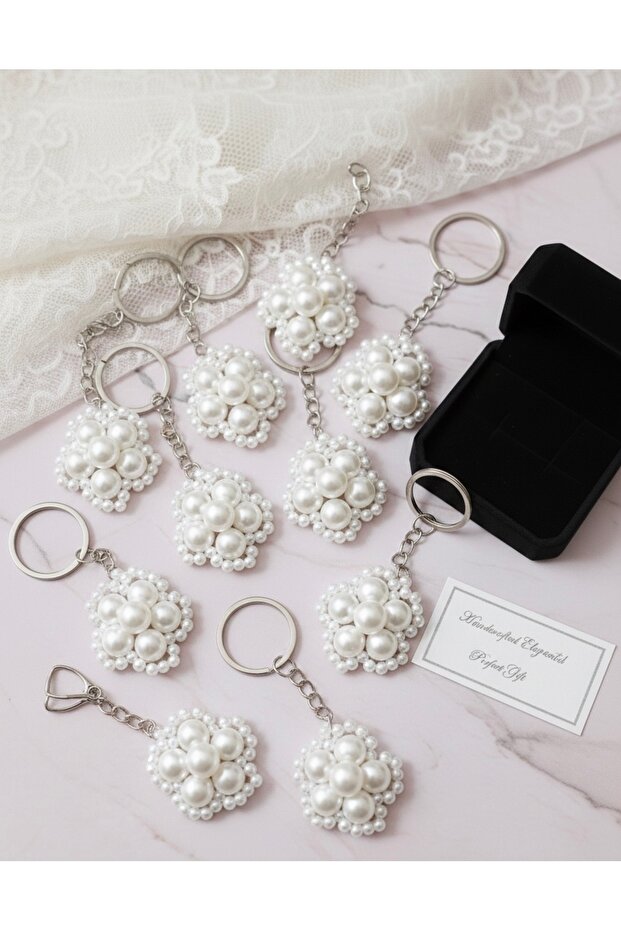 Flower Pearl Keychain - Gift, Wedding, Nikaah, Henna, Promise, Engagement, Bride 10 Pcs