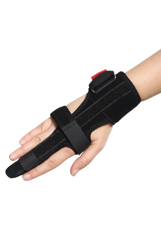 جبيرة كسر الإصبع الأوسط - 3