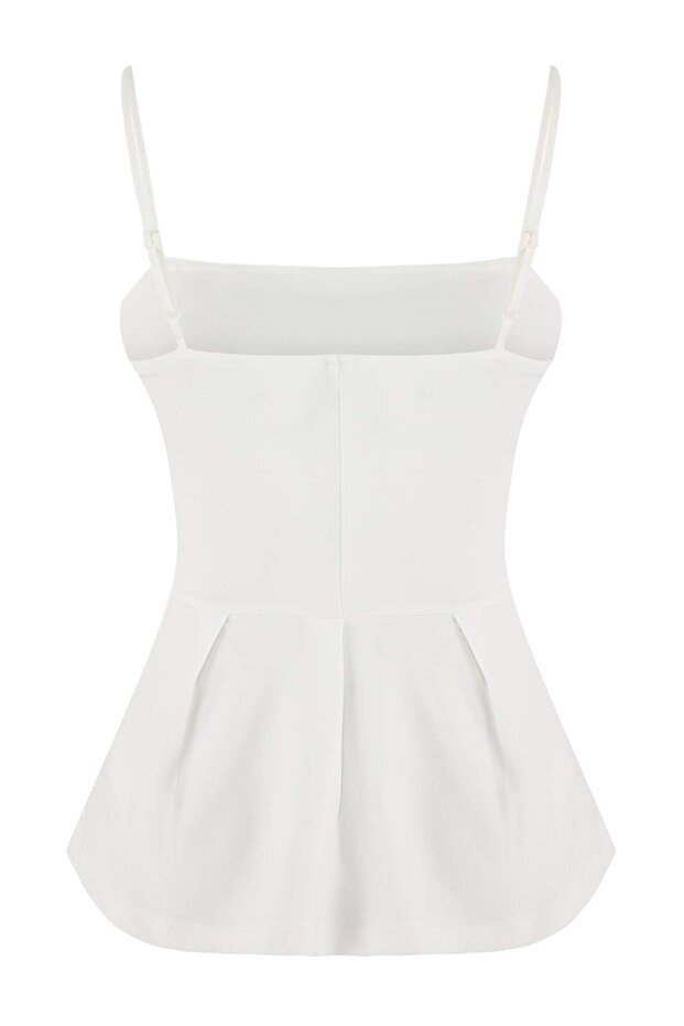 Ekru Peplum Kare Yaka İnce Askılı Kolsuz Scuba Krep Örme Bluz TWOSS26BZ00024 - 6