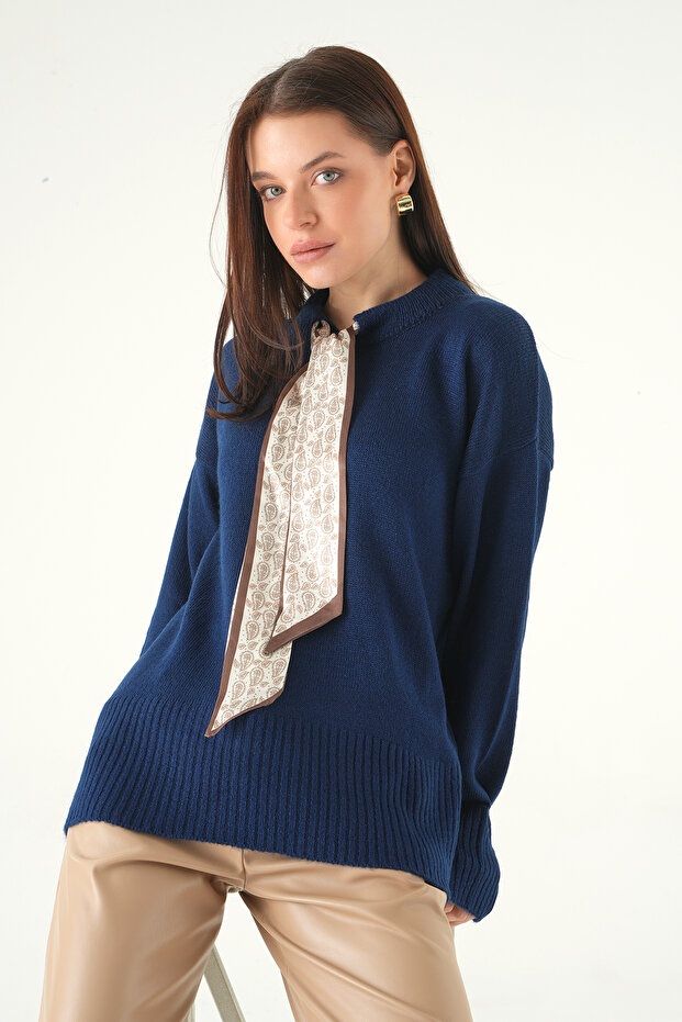 2465 Pulover cu detaliu eșarfă Laci - 6
