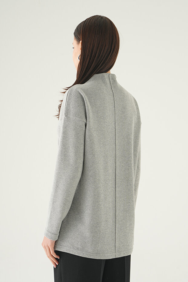3096A تونيك برقبة دائرية باللون الرمادي - 5
