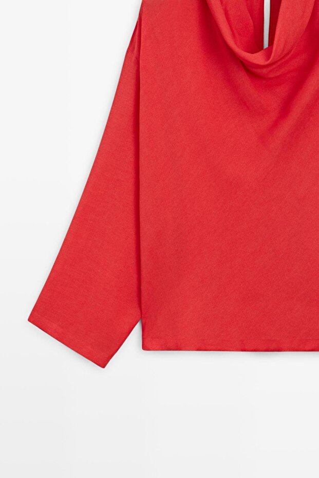 Drape yaka dökümlü bluz - 6