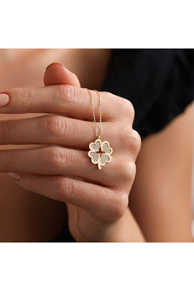 Kalpli Yonca Kolye - 3