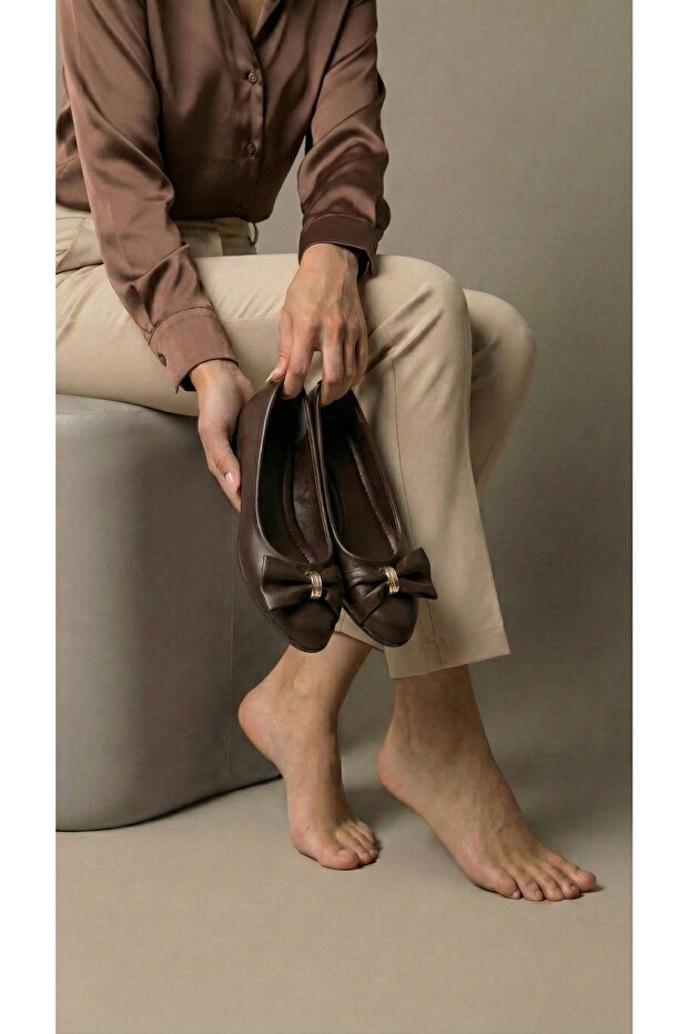 Women's Brown Leather Buckle Bow Ballerinas 1.5cm Byndi̇mj02