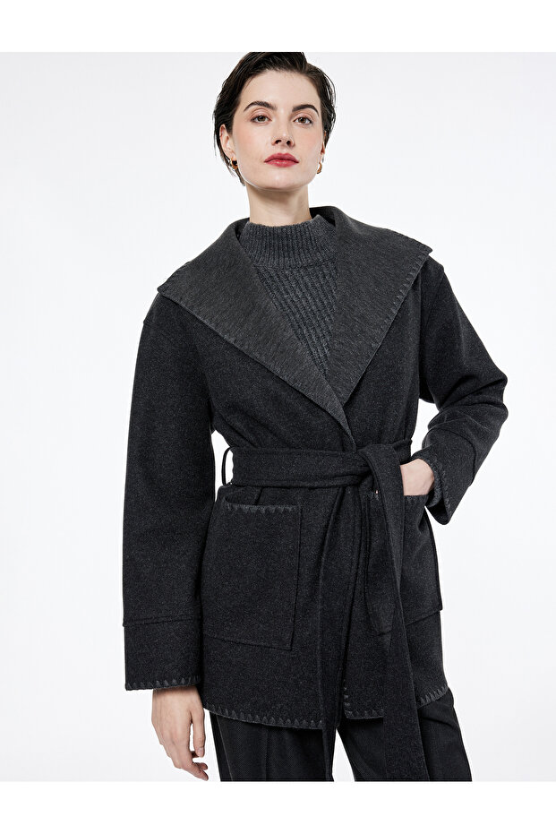 Shepherd's Stitch Detailed Belted Pocketed Long Sleeve Cashmere Coat