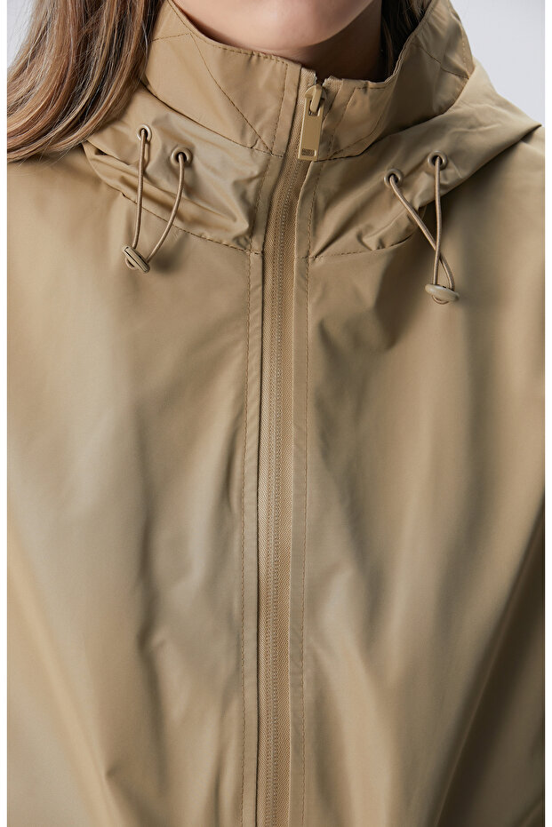 Bej Kapüşonlu Pardesü - 6