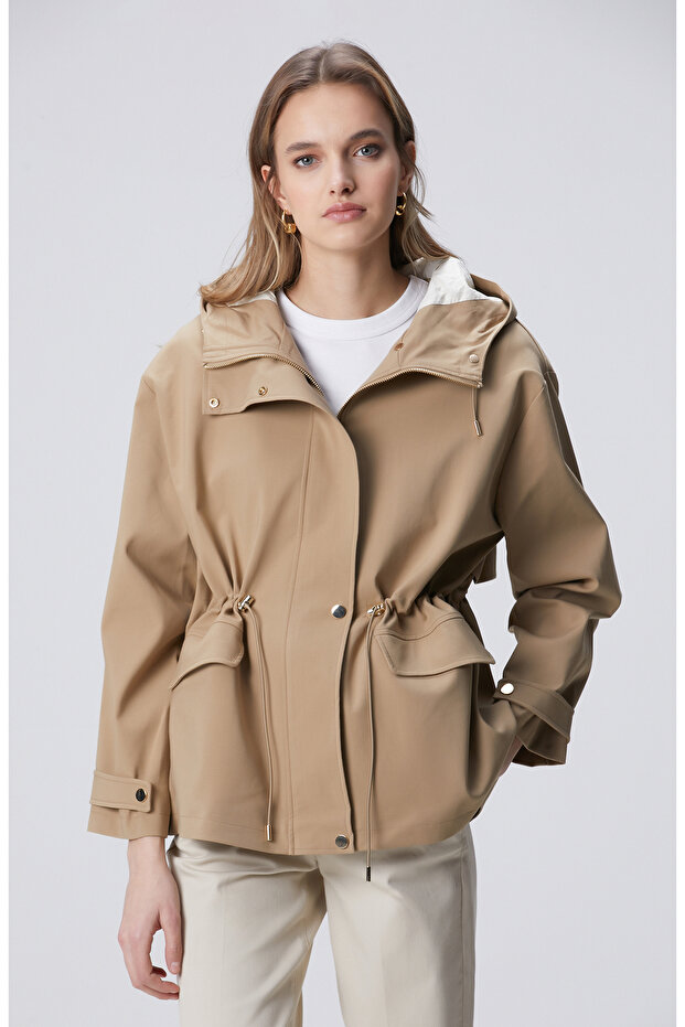 Bej Kapüşonlu Mont - 1