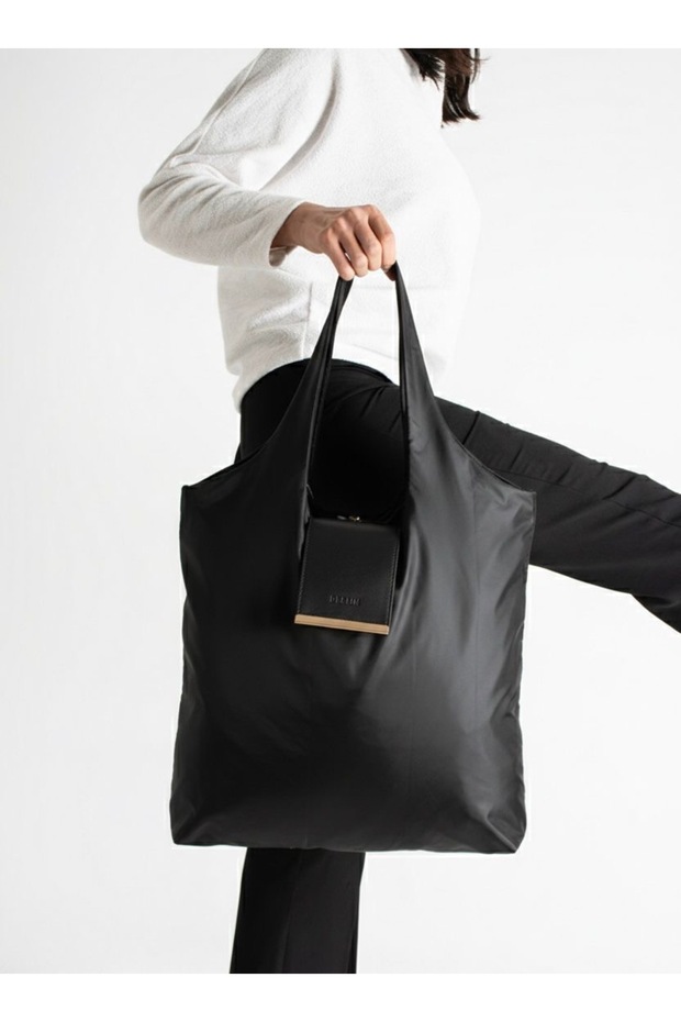 Magic Foldable Practical Use Arm Bag - 1