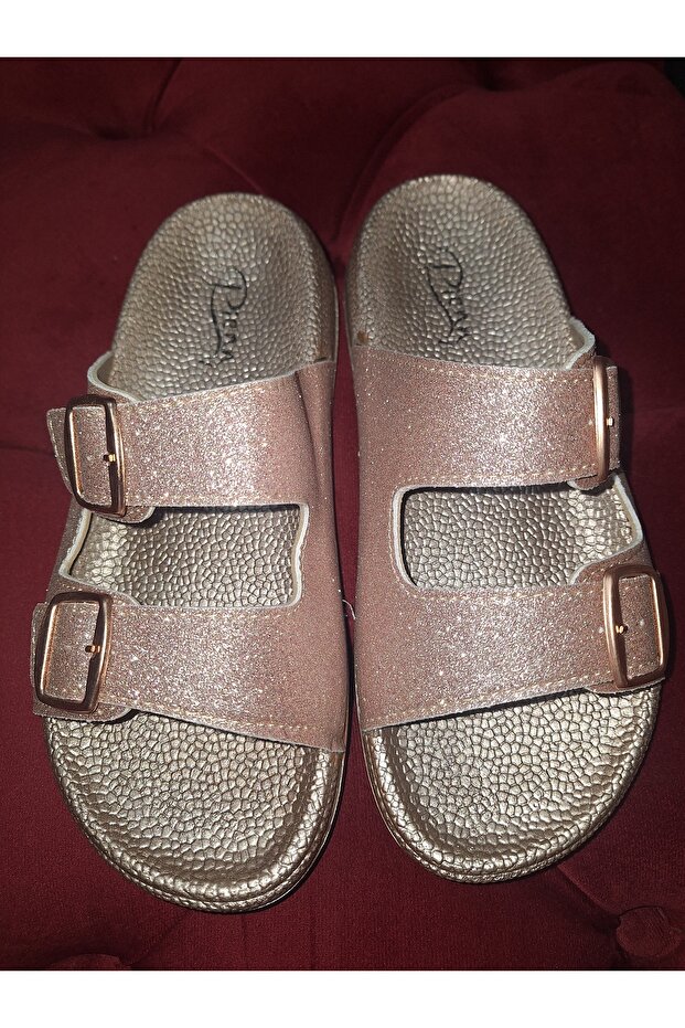 Women's Daily Slippers - Orthopedic Slippers with Accessory Detail