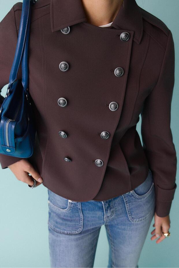 İşlemeli düğmeli blazer ceket - 4