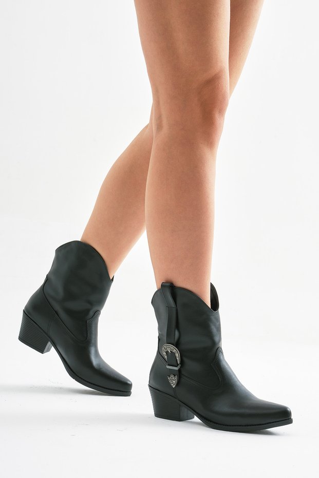 Women's black leather thermo sole buckled pointed toe western cowboy boots