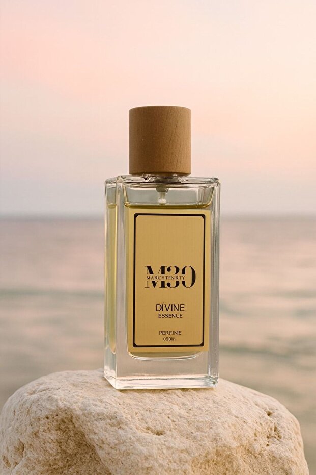 Divine Essence Perfume – Long Lasting Luxury Fragrance for Women & Men