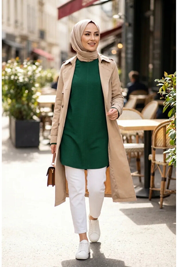 Comfortable Cut Seasonal Tunic, Does Not Show under Clothes, Plus Size Tunic, Mother's Tunic 8766-04 Emerald Green