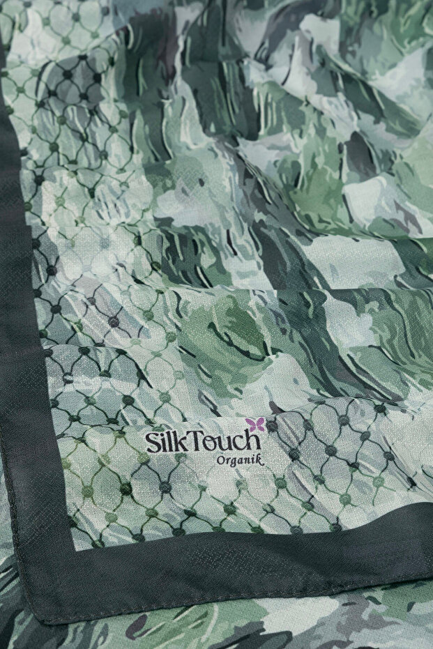 Emerald Canvas Touch Patterned Organic Shawl - 3