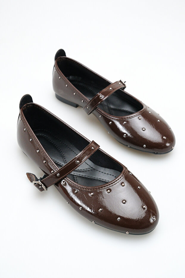 Loria Stone Detailed Patent Leather Mary Jane Ballerinas