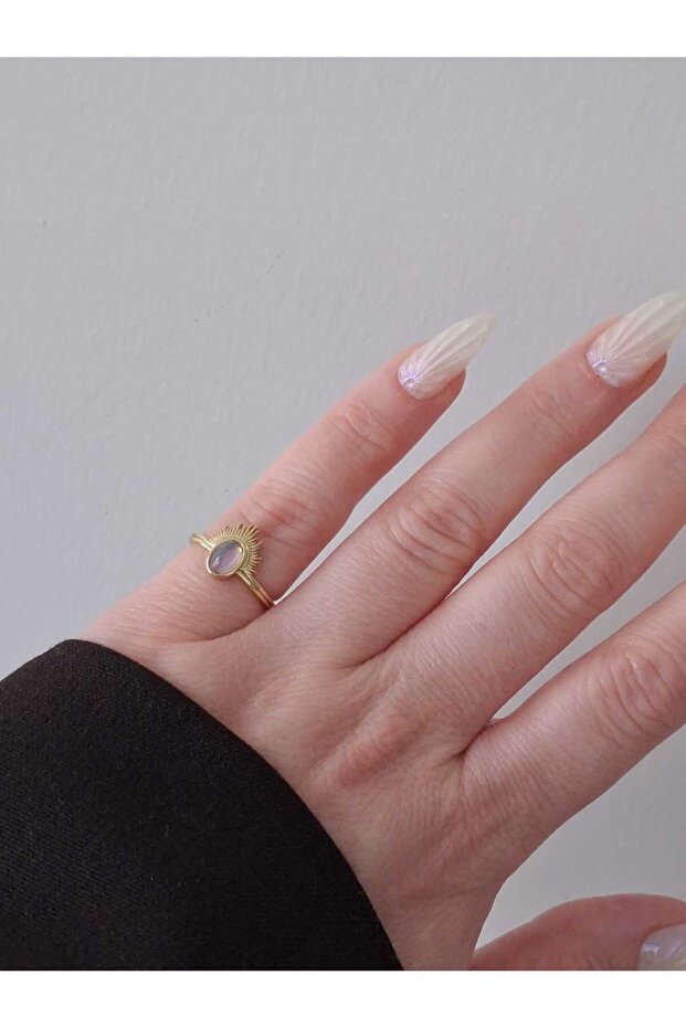 خاتم ذهبي صغير على شكل مروحة - 4